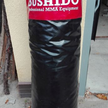 Sprzedam worek bokserski Sprzedam worek bokserski