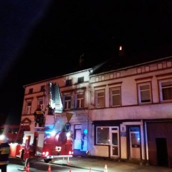 Pożar sadzy w Golczewie. Na miejscu strażacy z Kamienia i Golczewa Pożar sadzy w Golczewie. Na miejscu strażacy z Kamienia i Golczewa