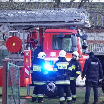 Groźny pożar sadzy w Dargoszewie. Na miejscu cztery zastępy straży Groźny pożar sadzy w Dargoszewie. Na miejscu cztery zastępy straży