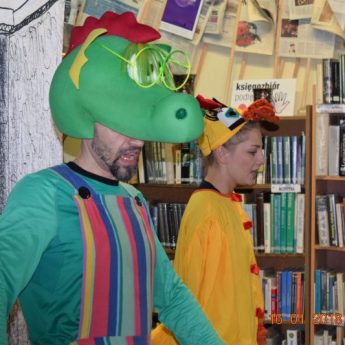 Teatr "Tak" w dziwnowskiej bibliotece Teatr "Tak" w dziwnowskiej bibliotece