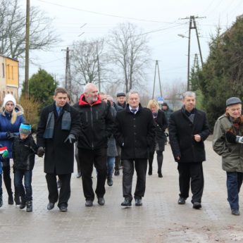 Mieszkańcy Unina doczekali się nowej drogi!