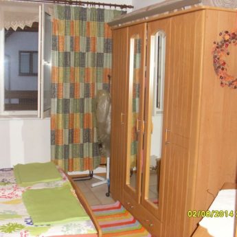 Sprzedam kompletną sypialnię