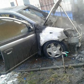 Zwarcie instalacji przyczyną pożaru Toyoty