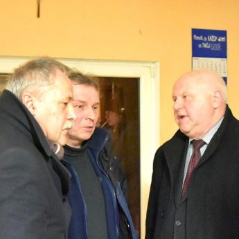Wicestarosta apeluje o rozwagę. "Obawiam się, że zostaniemy z takim stanem drogi jaki jest" Wicestarosta apeluje o rozwagę. "Obawiam się, że zostaniemy z takim stanem drogi jaki jest"