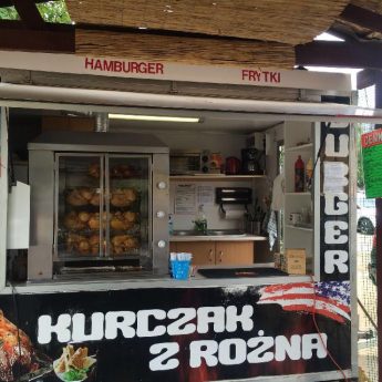 SPRZEDAM PRZYCZEPĘ GASTRONOMICZNĄ