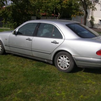 Mercedes "okular" w210 2.2d w całości lub na części Mercedes "okular" w210 2.2d w całości lub na części