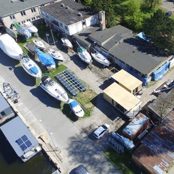W Kamieniu trwa produkcja 10 nowych houseboatów! Inwestycja z blisko milionem dofinansowania W Kamieniu trwa produkcja 10 nowych houseboatów! Inwestycja z blisko milionem dofinansowania