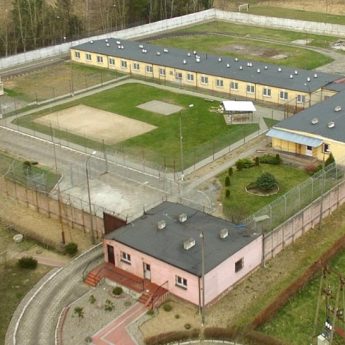 Były Areszt w Buniewicach wystawiony do wynajęcia Były Areszt w Buniewicach wystawiony do wynajęcia