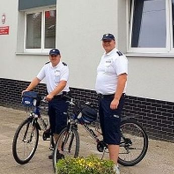 Dzielnicowi na rowery. W Kamieniu Pomorskim policjanci bliżej ludzi Dzielnicowi na rowery. W Kamieniu Pomorskim policjanci bliżej ludzi