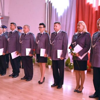 Policjanci obchodzili swoje święto. Zobacz kto został awansowany! Policjanci obchodzili swoje święto. Zobacz kto został awansowany!