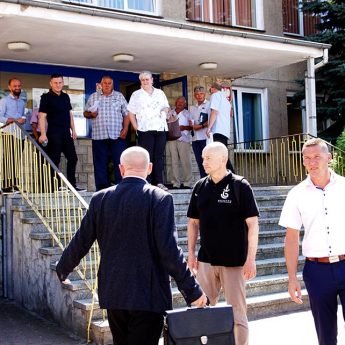 Zastępca burmistrza odwołany nieskutecznie. Dorniak: "W urzędzie brak jest zarządzenia o odwołaniu" Zastępca burmistrza odwołany nieskutecznie. Dorniak: "W urzędzie brak jest zarządzenia o odwołaniu"