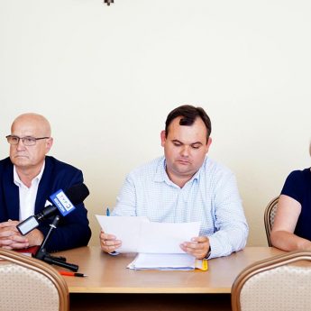 W Golczewie jak w serialu Ranczo. "Burmistrz spytał mnie co odpie****am?!" W Golczewie jak w serialu Ranczo. "Burmistrz spytał mnie co odpie****am?!"