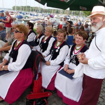 Zespół Śpiewaczy „Maliny” na festiwalach i konkursach Zespół Śpiewaczy „Maliny” na festiwalach i konkursach