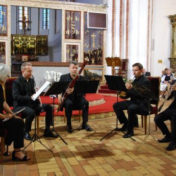 Wirtuozi organów i instrumentów dętych Przedostatnia uczta muzyczna kamieńskiego Festiwalu Wirtuozi organów i instrumentów dętych Przedostatnia uczta muzyczna kamieńskiego Festiwalu