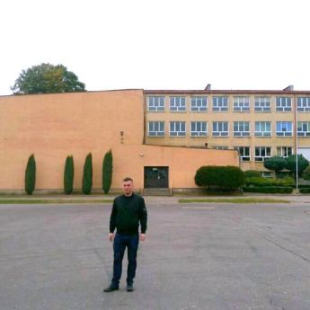 Maciej Zieliński: "Zamierzam wybudować przy szkole halę widowiskowo - sportową"
