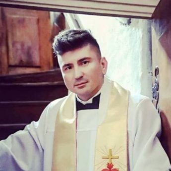 "Przeprośmy Boga za słabość naszej wiary i wszystkie winy, aby uzyskać przebaczenie" "Przeprośmy Boga za słabość naszej wiary i wszystkie winy, aby uzyskać przebaczenie"