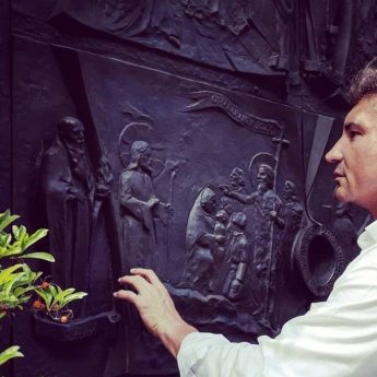 "Nie musimy się zgadzać ze wszystkim, ale szanujmy się." "Nie musimy się zgadzać ze wszystkim, ale szanujmy się."