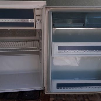 Lodówka philips wym 81/61/61