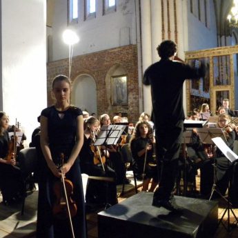 Koncert młodych wykonawców i podwójne bisy Koncert młodych wykonawców i podwójne bisy