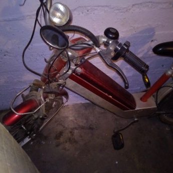 Sprzedam motorower cena 200 zł