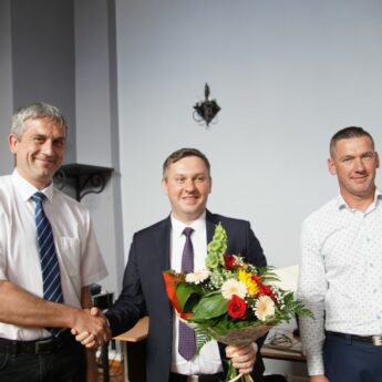 Burmistrz Golczewa z jednogłośnym wotum zaufania Burmistrz Golczewa z jednogłośnym wotum zaufania