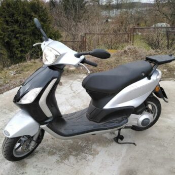 skuter Piaggio Fly 125 sprzedam