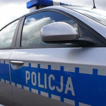 „Bezpieczna droga do szkoły”. Policjanci sprawdzali jak rodzice przewożą dzieci do szkoły „Bezpieczna droga do szkoły”. Policjanci sprawdzali jak rodzice przewożą dzieci do szkoły
