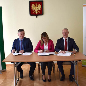 Umowa podpisana! Mechowo będzie miało nową świetlice Umowa podpisana! Mechowo będzie miało nową świetlice