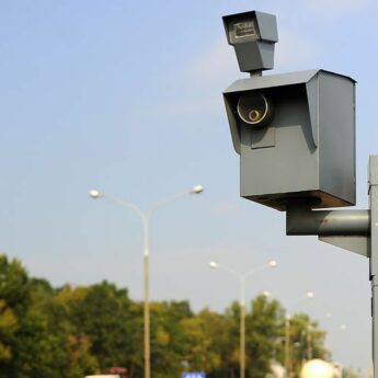 Fotoradar przyłapał na znacznym przekroczeniu dozwolonej prędkości? Prawa jazdy nie stracisz