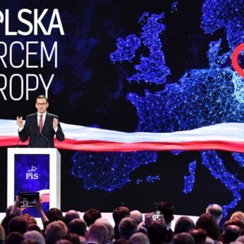 Premier: "Polexit to fake news" Premier: "Polexit to fake news"