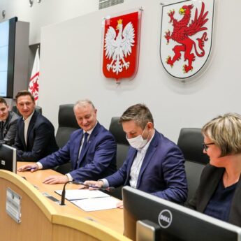 Umowa na wsparcie psychologiczno-pedagogiczne podpisana Umowa na wsparcie psychologiczno-pedagogiczne podpisana