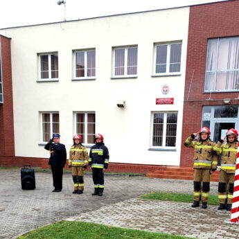 Strażacy z Kamienia Pomorskiego i Międzyzdrojów uczcili Święto Niepodległości