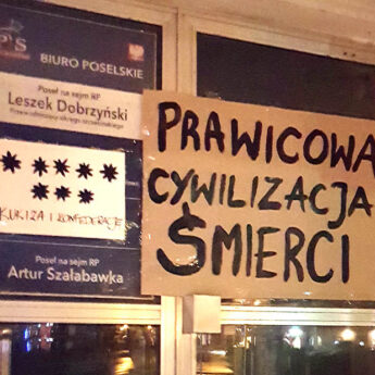 "Prawicowa cywilizacja śmierci", "Nie jesteś sama". Jest reakcja na projekt całkowitego zakazu aborcji w Sejmie "Prawicowa cywilizacja śmierci", "Nie jesteś sama". Jest reakcja na projekt całkowitego zakazu aborcji w Sejmie