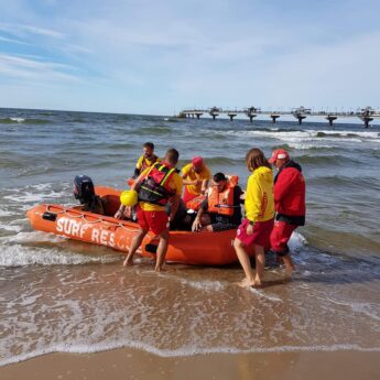 Sezon kąpielowy 2022 na plaży w Międzyzdrojach