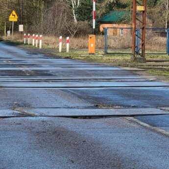 Na Wszystkich Świętych nie zapominaj o bezpieczeństwie na przejazdach