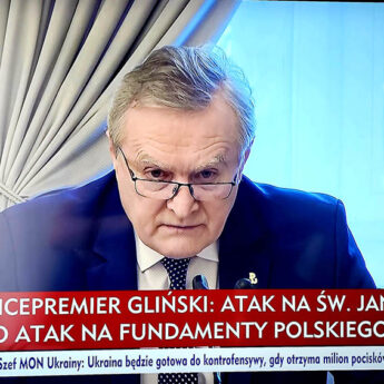 Wydarzyło się wielkie zło. "Atak na św. Jana Pawła II to atak na fundamenty Narodu" Wydarzyło się wielkie zło. "Atak na św. Jana Pawła II to atak na fundamenty Narodu"
