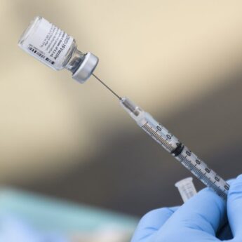 Będą odszkodowania za szczepionki przeciwko COVID - 19?