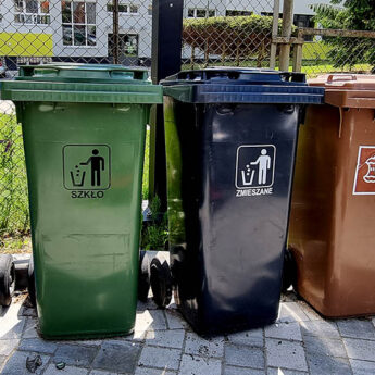 ZWiK przedstawił sezonowy harmonogram odbioru odpadów w Gminie Dziwnów
