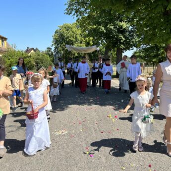 Boże Ciało w Ładzinie [ZDJĘCIA]