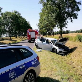 Zderzenie dwóch aut pod Kamieniem Pomorskim