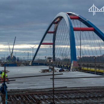 Tak tworzy się historia! Zobacz budowę nowego mostu w Wolinie na drodze S3