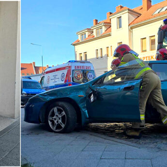 Mazdą znów w ten sam budynek! Kolizja w Kamieniu Pomorskim [ZDJĘCIA]