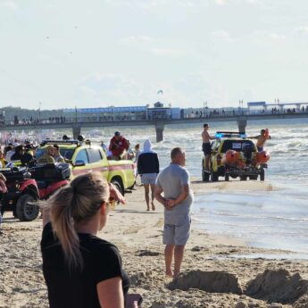 Tragedia na plaży w Międzyzdrojach. Nie żyje mężczyzna