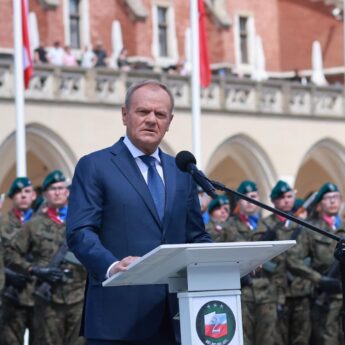 Donald Tusk podjął decyzję. Stopnie alarmowe na terenie całego kraju