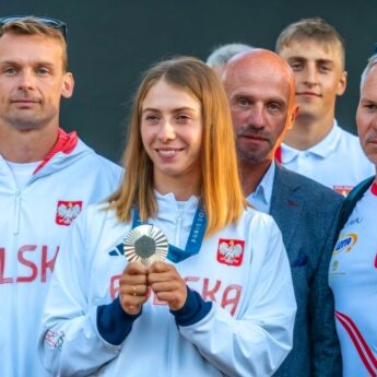 Kolejna medalistka z Paryża odsłoni replikę medalu w Dziwnowie!