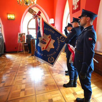 Nadchodzą zmiany w umundurowaniu policjantów