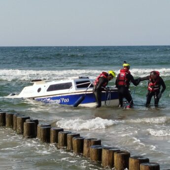 Ratownicy SAR działali na plaży w Dziwnowie