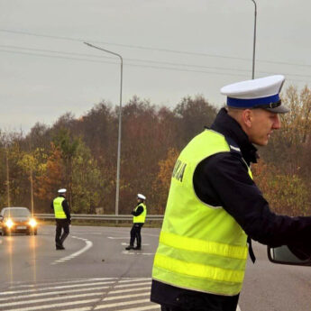 "Trzeźwy poranek" w Kamieniu Pomorskim. Wpadł jeden kierujący