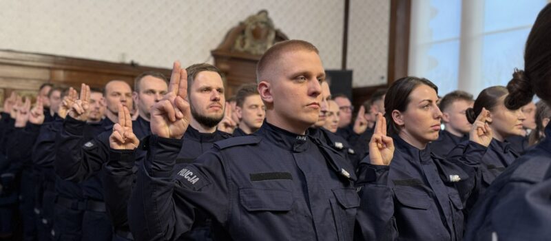 Sześciu nowych policjantów trafi do Kamienia Pomorskiego