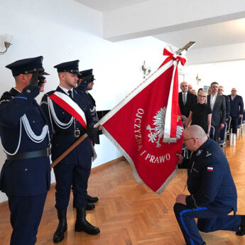 Komendant Zbigniew Dankowski pożegnał się z mundurem [ZDJĘCIA]